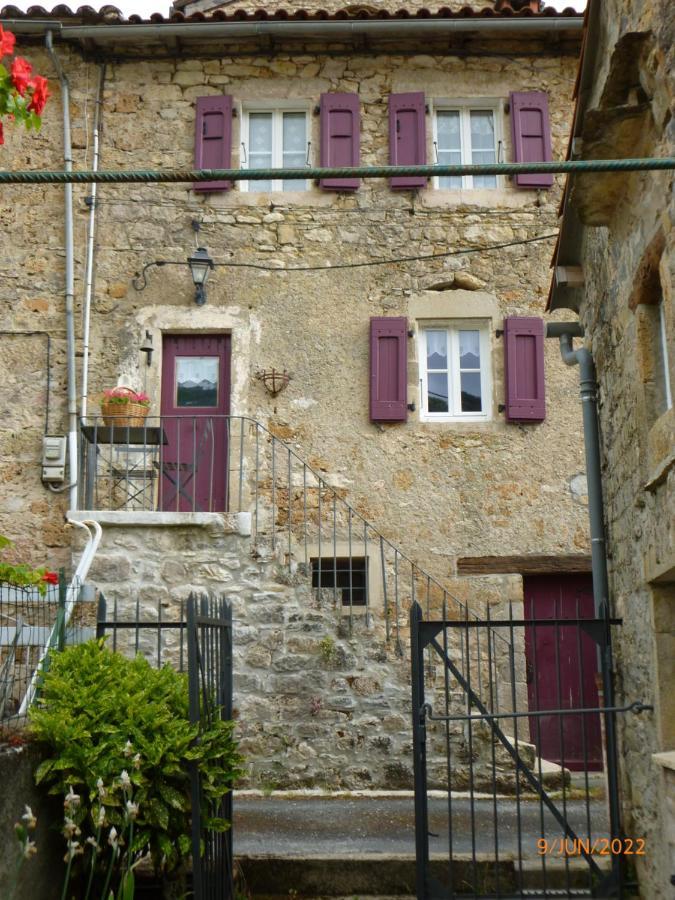 Maison De Village Saint-Paul-des-Fonts المظهر الخارجي الصورة
